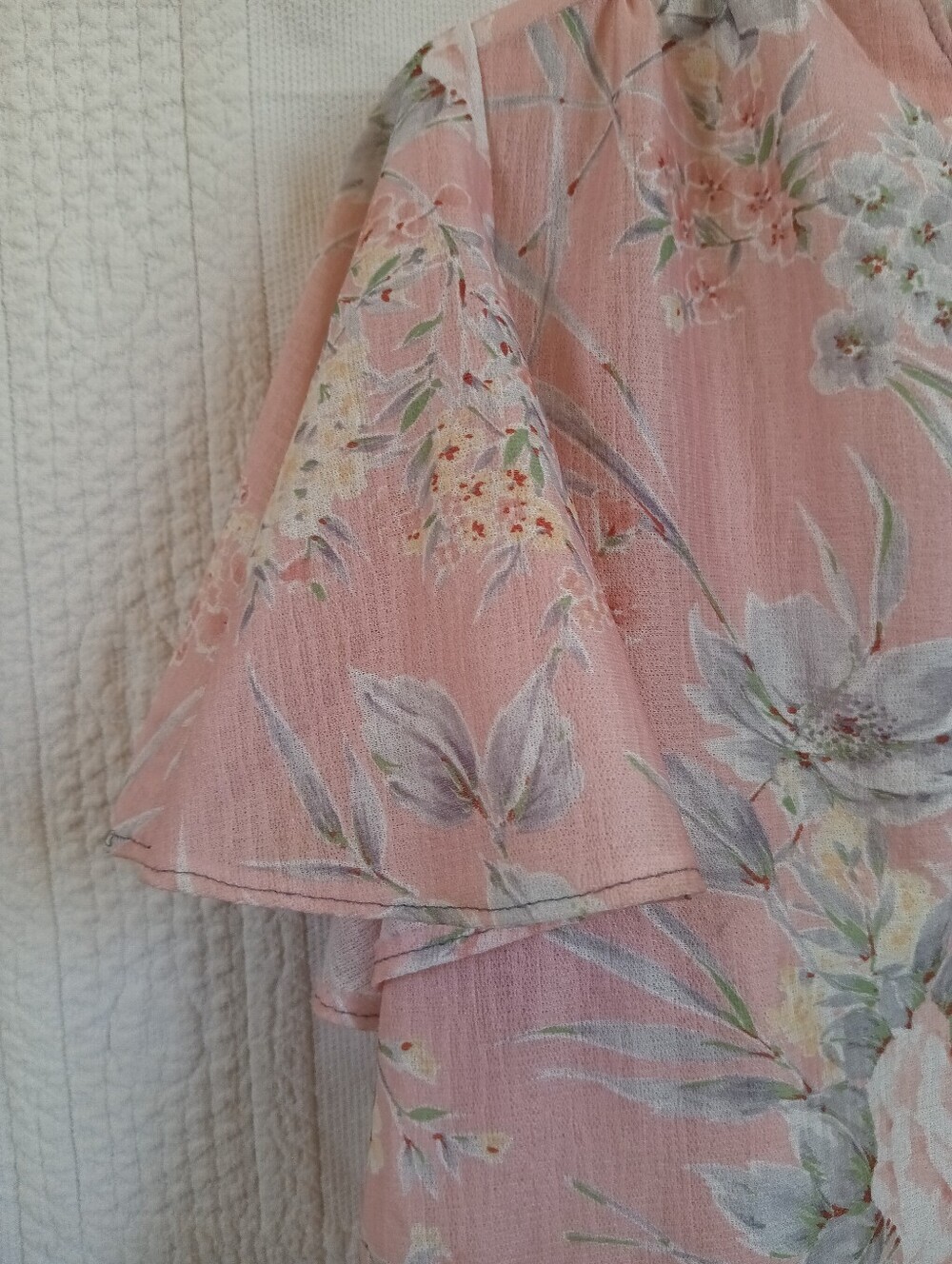 Vintage Blush Pink Floral V-Neck Flutter Sleeve Top Handmade 70s Crop Top Flowy - Picture 4 of 10